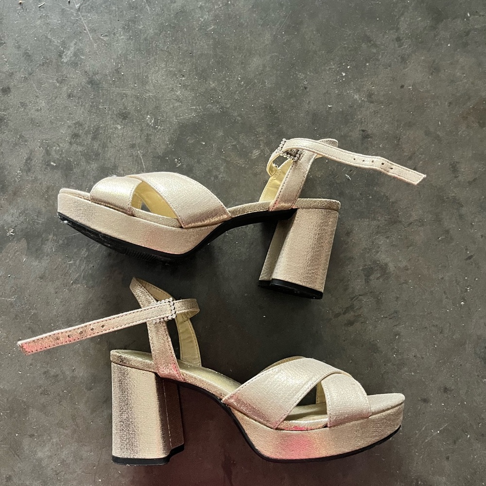 Elegant Cream Block Heel Sandals